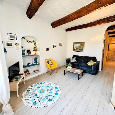 St Joseph - Great Holiday Flat - Old Town For 4 Nisa Exterior foto
