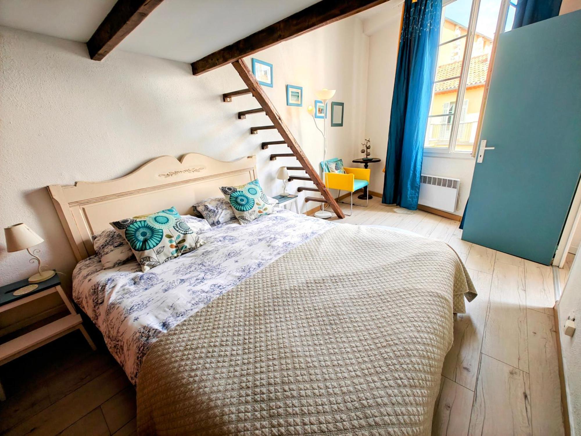 St Joseph - Great Holiday Flat - Old Town For 4 Nisa Exterior foto